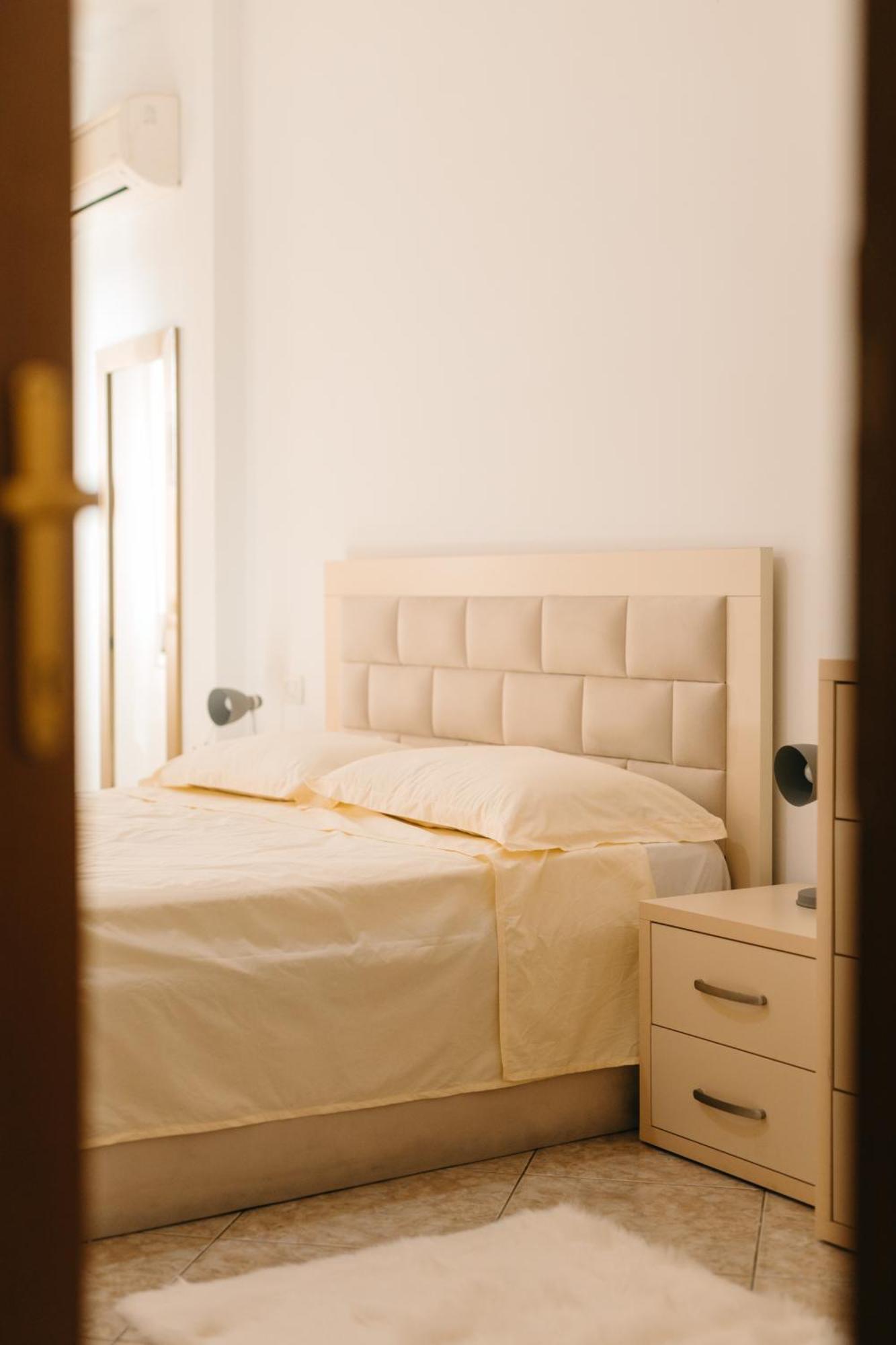 Rs Place 1-bedroom Appartamento